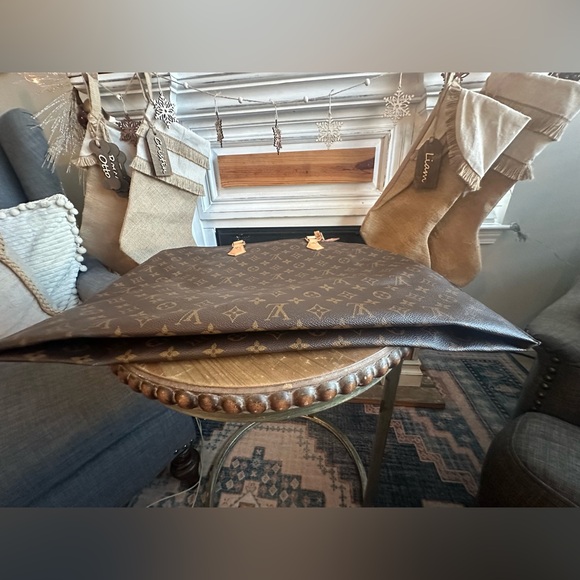 Louis Vuitton All In MM Monogram - Picture 13 of 14